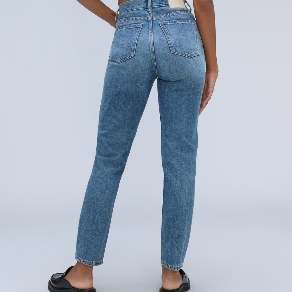 Everlane - Picture 3 of 6